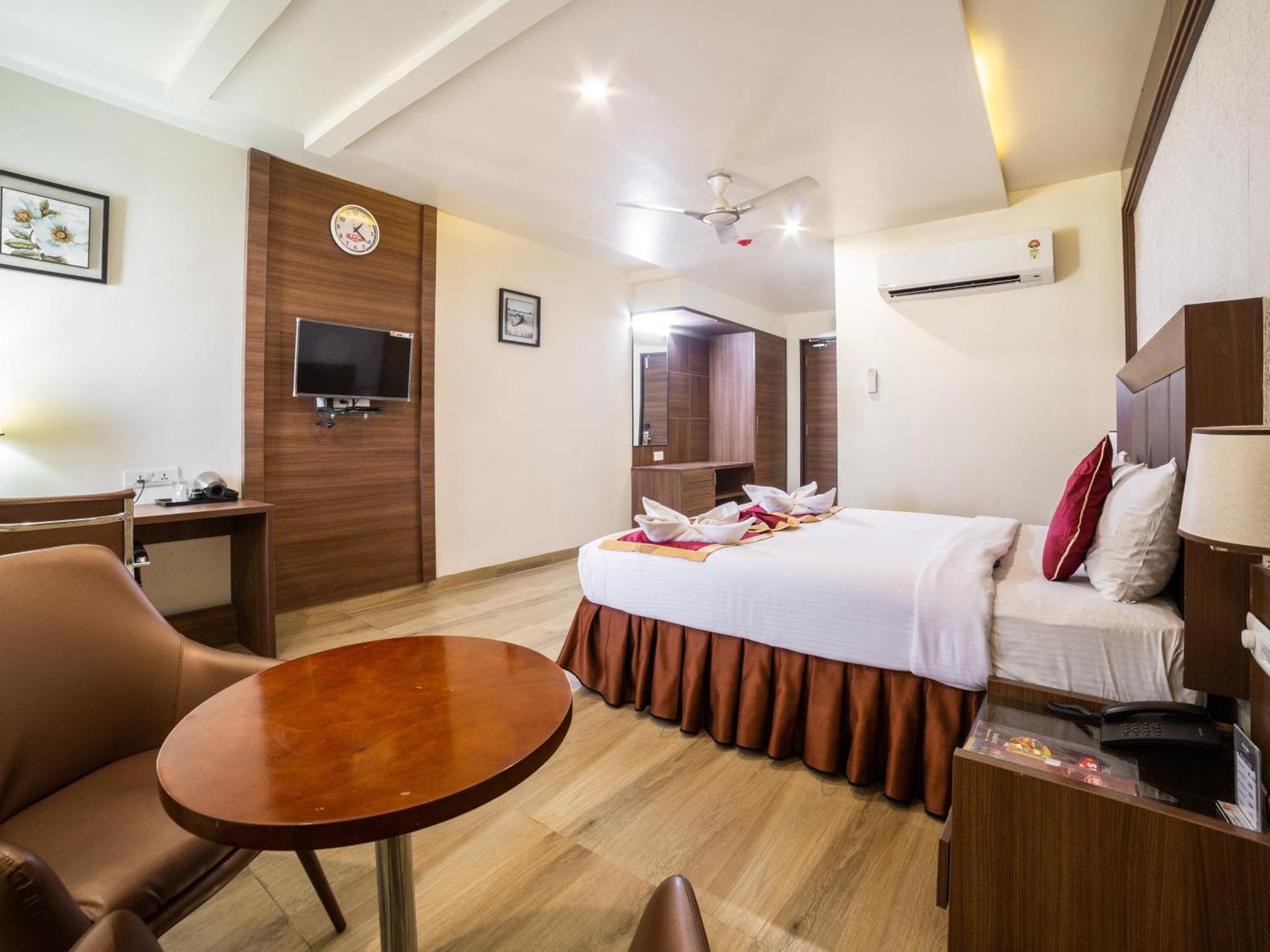 Hotel Svm Grand Medipally Hajdarábád Exteriér fotografie