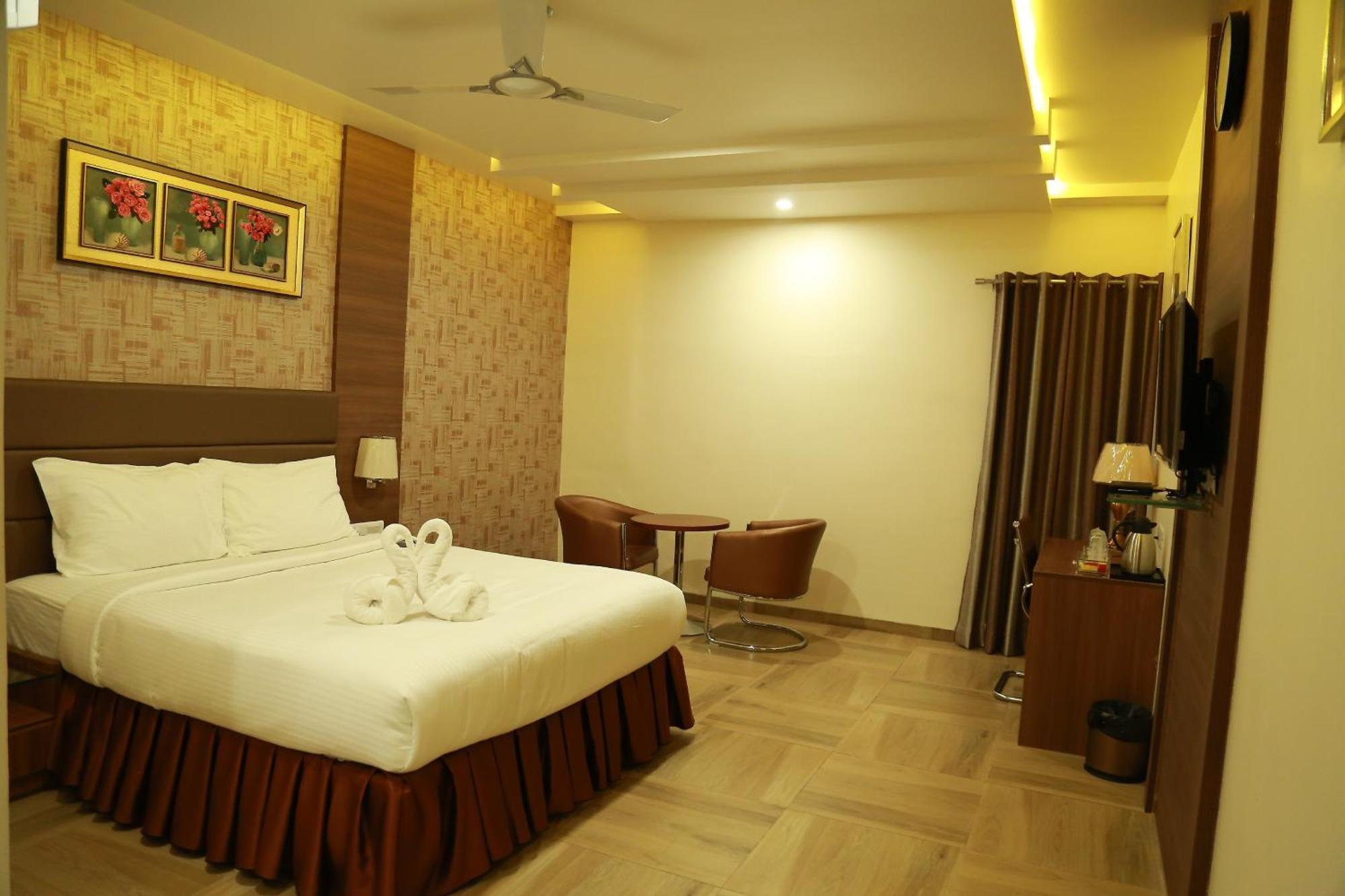 Hotel Svm Grand Medipally Hajdarábád Exteriér fotografie